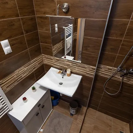 Leo Appartement *